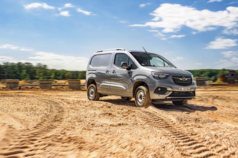  - Opel Combo Cargo et Vivaro : transmission intégrale : toutes les photos